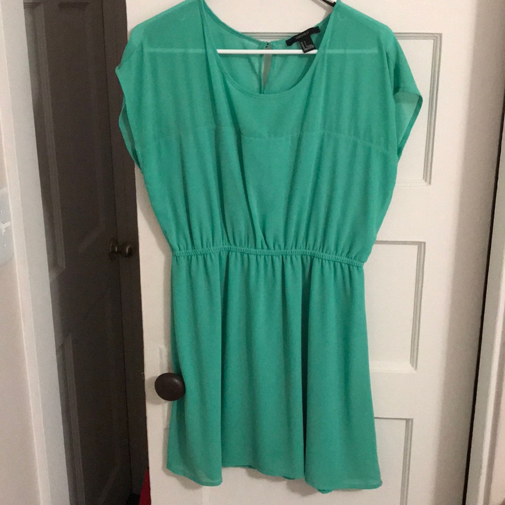 turquoise dress